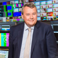 Le patron de la VRT, Paul Lembrechts, écarté par le gouvernement flamand : une décision en raison d’une crise interne ou de sa résistance à l’épargne ? Le patron de la VRT, Paul Lembrechts, écarté par le gouvernement flamand : une décision en raison d’une crise interne ou de sa résistance à l’épargne ?