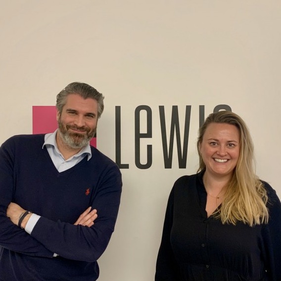 Evi Coune devient Directrice RP chez Lewis Belgique Evi Coune devient Directrice RP chez Lewis Belgique