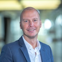 Suite à l’éviction du CEO de la VRT Paul Lembrechts : Peter Claes quitte son poste