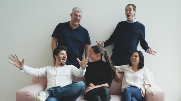 Dentsu Aegis devient dentsu