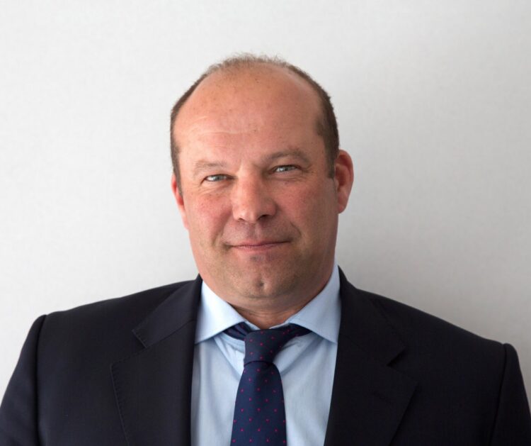Clear Channel France : départ d’Olivier Douffiagues