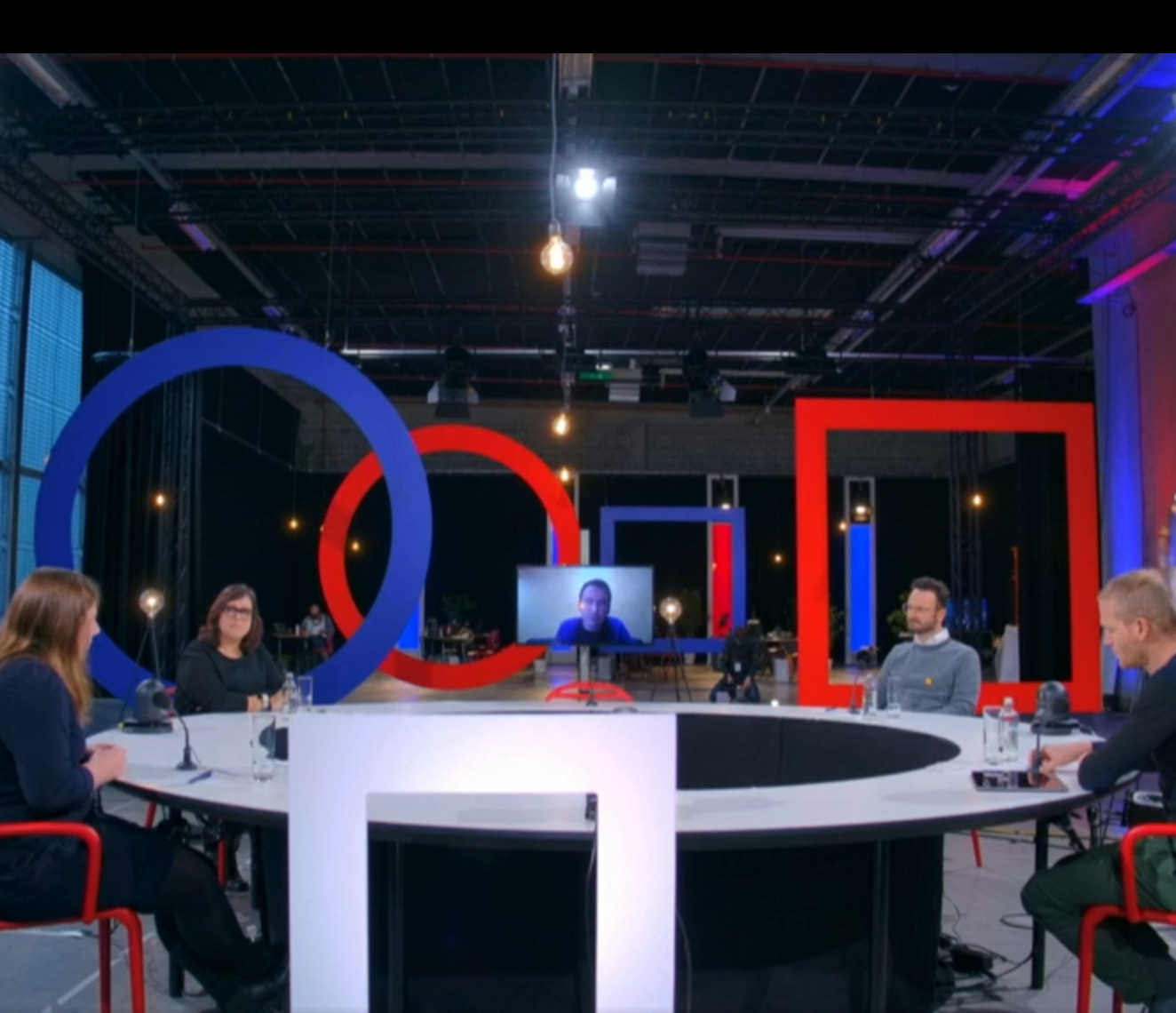 Media & Culture Fast Forward: Fragmentatie versus aggregatie – Hoe de audiovisuele media zich tot platformen bundelen