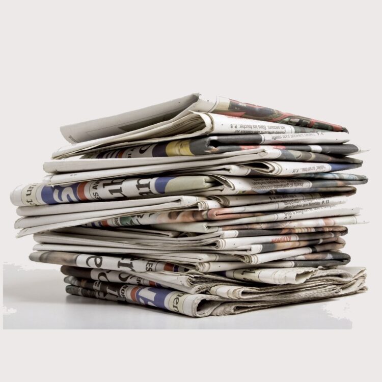 La presse touchée par la flambée des prix du papier journal
