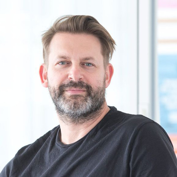 Olivier Goris, responsable du réseau de Eén et de Canvas, quitte la VRT pour Telenet Olivier Goris, responsable du réseau de Eén et de Canvas, quitte la VRT pour Telenet