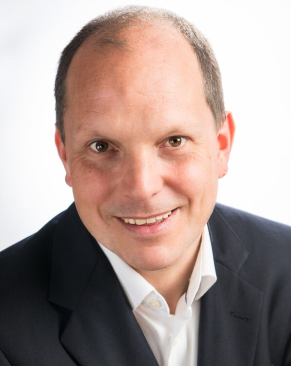 Axel Mignot neemt de activiteiten van Euromobile en MediAdvice over