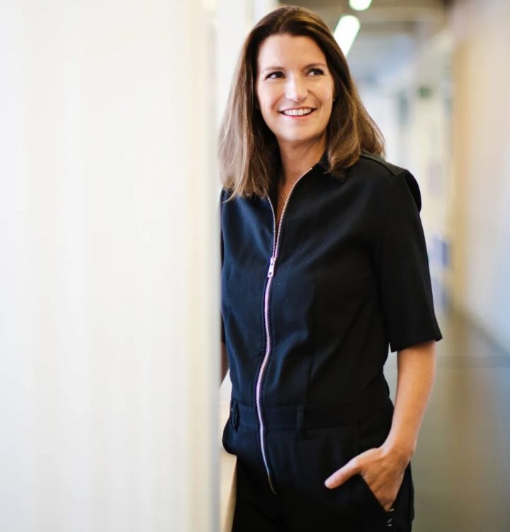 Annick Bongers quitte son poste de directrice des programmes chez Play Media