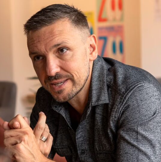 Robin Vissenaekens wordt nieuwe programmadirecteur van Play Nostalgie en Nostalgie Plus