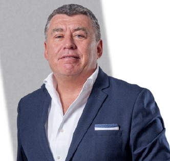Outre ses missions d’intérim management, Olivier Trop s’est récemment associé à SoWhatCommunications