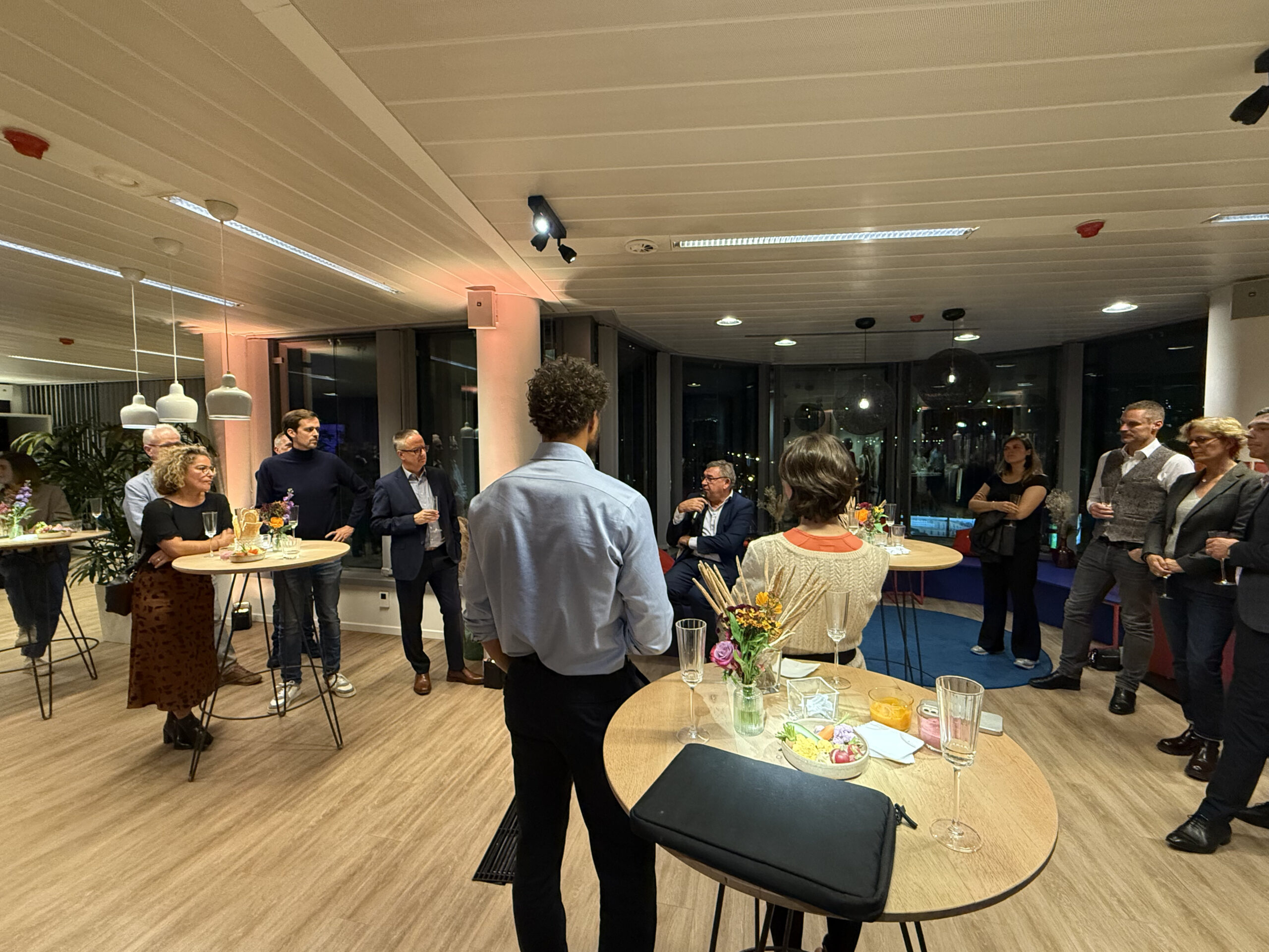 Retour sur le Let’s Shine Together de RMB : un événement inspirant pour le futur de la créativité, de la technologie et de la durabilité