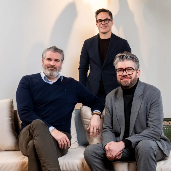 OVAL neemt Nightingale over