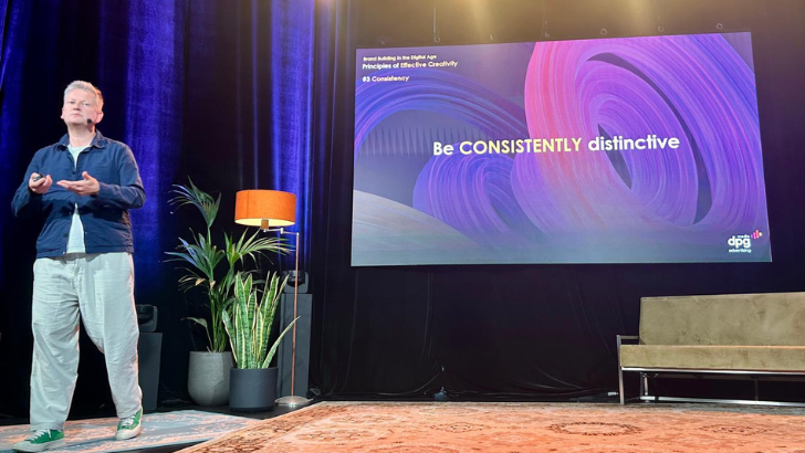 B2B Show-Up van DPG Advertising: Tom Roach onthult de kunst van brand building
