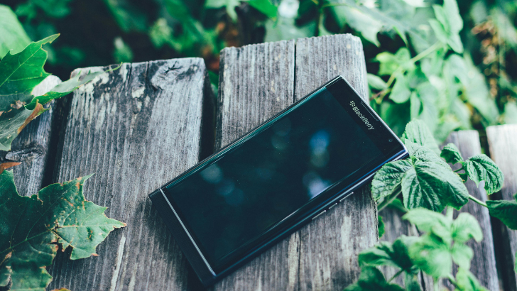 De helft van de Belgen onderschat de ecologische voetafdruk van digitale communicatie
