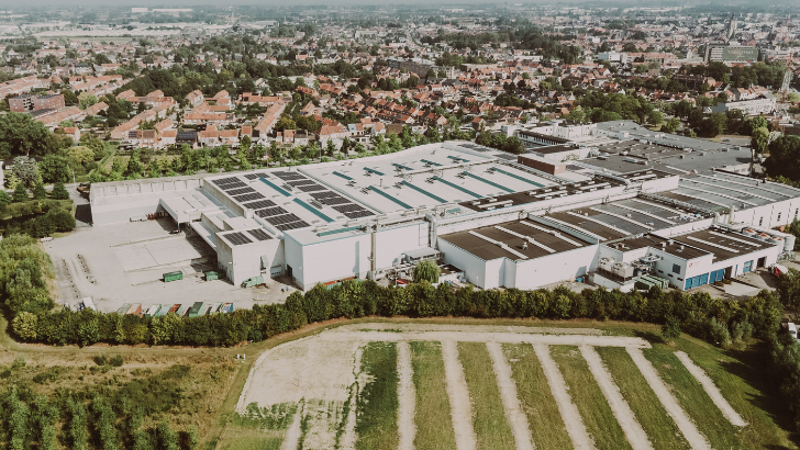 Roularta lance un parc solaire de près de 3 000 panneaux