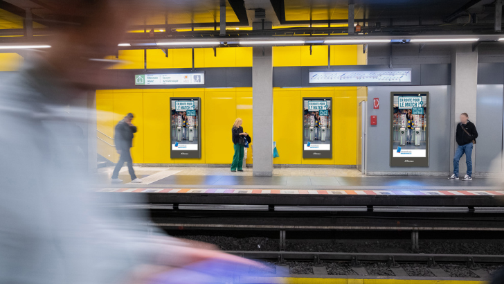 JCDecaux renouvelle sa concession exclusive pour l’affichage dans le métro, les trams et les bus de la STIB
