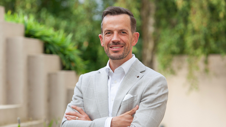 Roularta renforce sa force commerciale avec la nomination de Thijs Naeyaert au poste de CCO