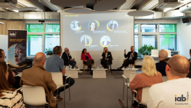 Big Tech contre l’Europe : l’IAB Afterwork, tribune d’un débat enflammé et de réflexions stratégiques