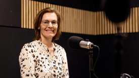 Geen Commentaar revient dans une édition revue et enrichie : entretien exclusif avec Sara Vercauteren