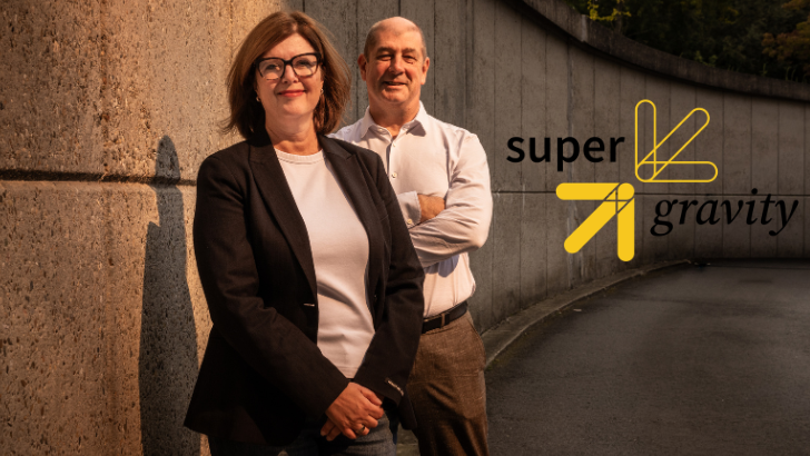 Peter Vande Graveele et Nancy Delhalle lancent Super Gravity